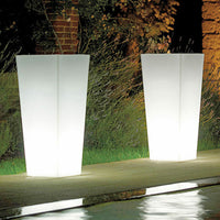 Vaso luminoso Arkema Quadro 86 SL in resina LLDPE quadrato 86 cm