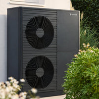 Pompa di calore aria-acqua Vaillant aroTHERM plus VWL 125/8.1 12 kW 230 V monofase monoblocco R290 A+++ ad alta temperatura