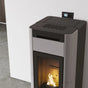 Stufa a pellet Edilkamin Tera H 30 Evo 30 kW Idro WiFi grigio chiaro opaco Edilkamin