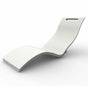 Lettino Prendisole Arkema Serendipity Chaise in polietilene HD di colore bianco
